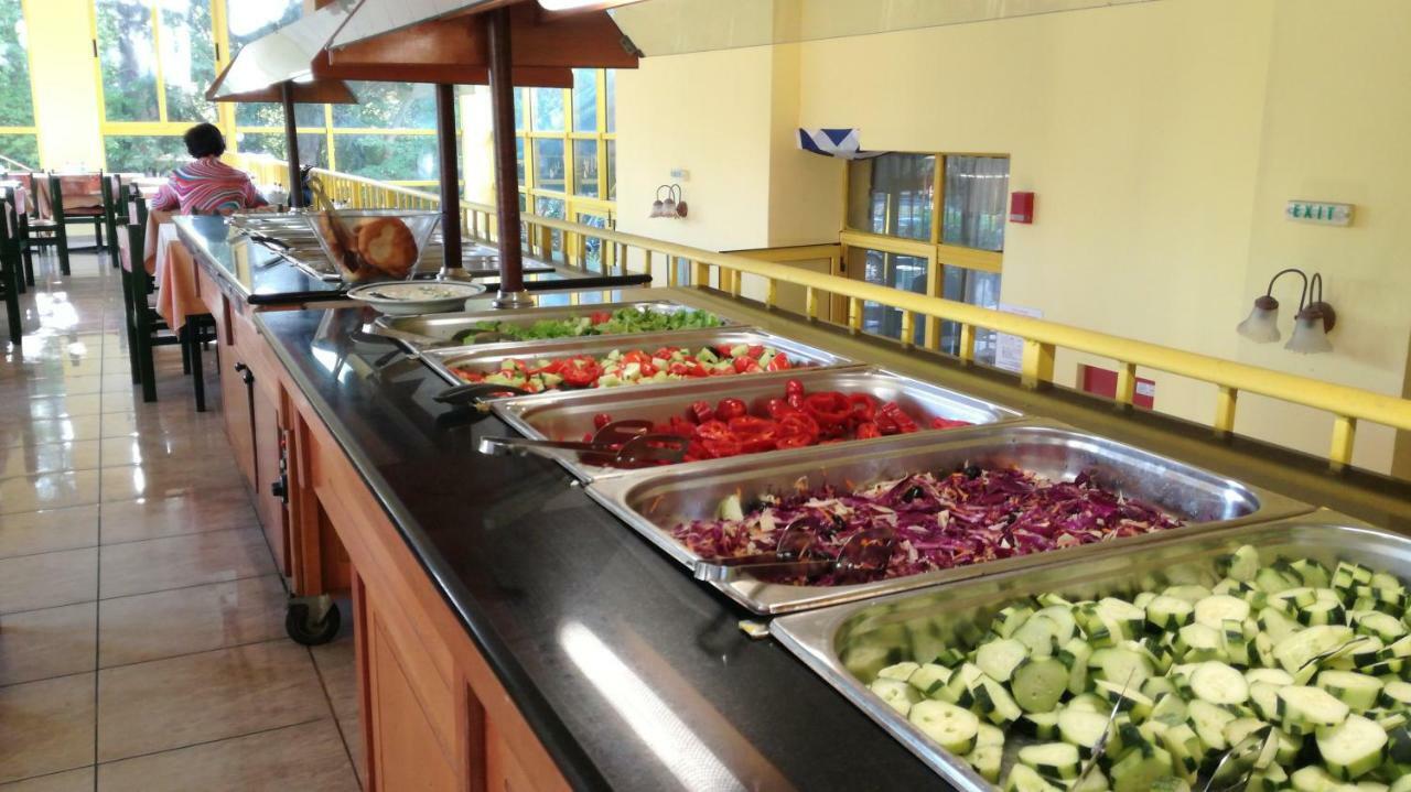 Sunny Varshava Hotel Altın Kumlar Dış mekan fotoğraf